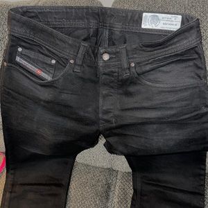 Diesel Safado-R Jean labeled 32x32 measured by hand 34x33 deep black NWOT
